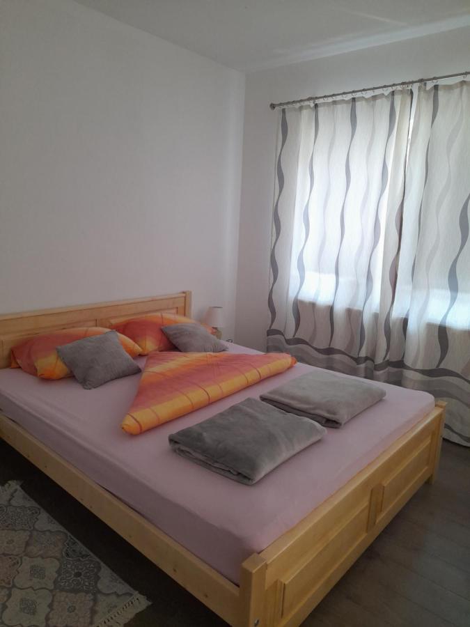 Studio Apartments Adian Korenica Extérieur photo